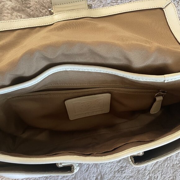 Vintage Coach Soho Double Pocket Buckle Shoulder Bag - 9434 - White - Picture 12 of 13